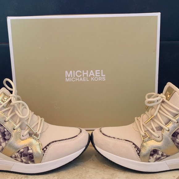 Michael Kors Mixed Media Trainer - Picture 3 of 5